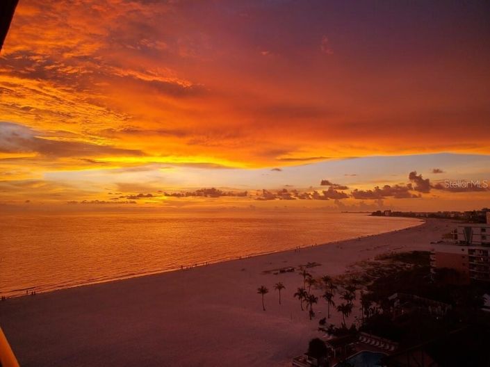 Image No.43-2 Bed Property for sale