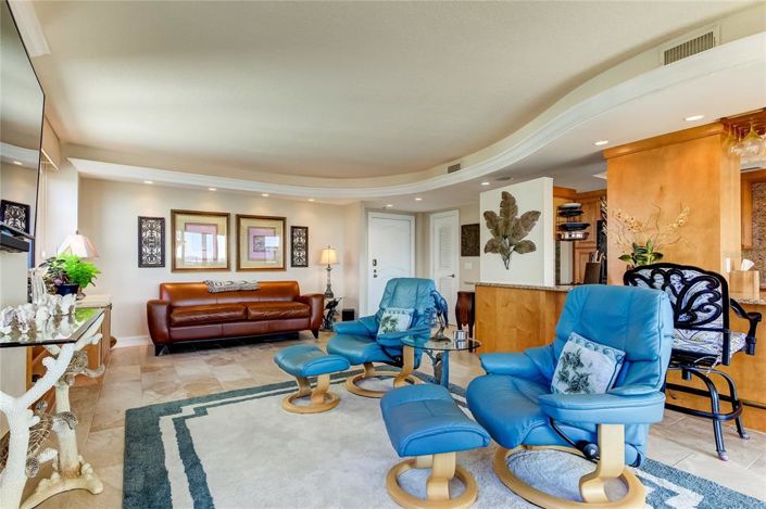 Image No.5-2 Bed Property for sale