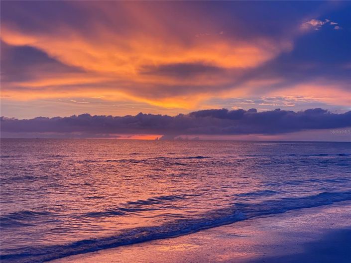 Image No.68-2 Bed Property for sale