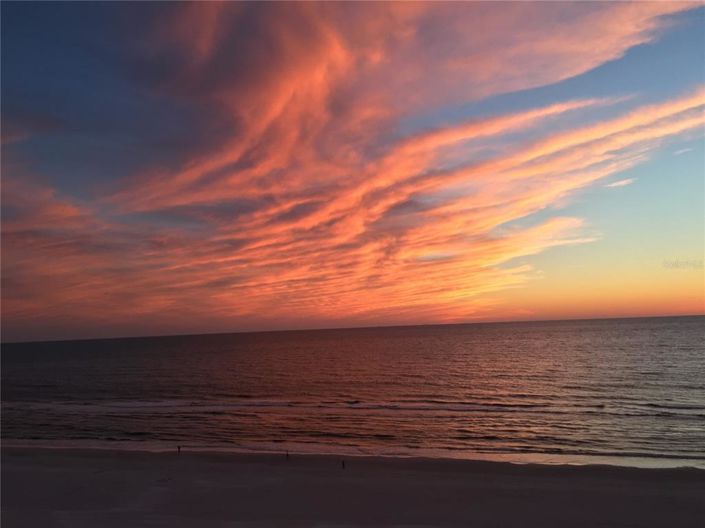 Image No.70-2 Bed Property for sale