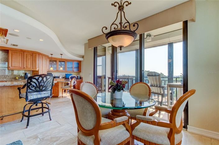 Image No.9-2 Bed Property for sale