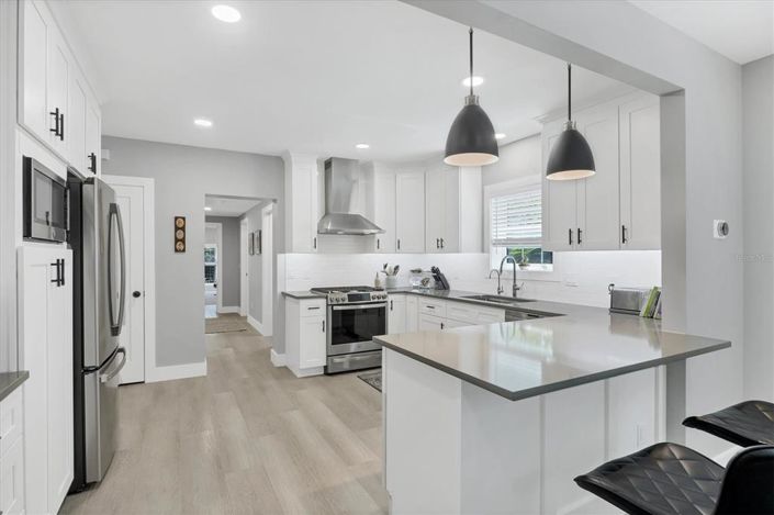 Image No.8-2 Bed Property for sale