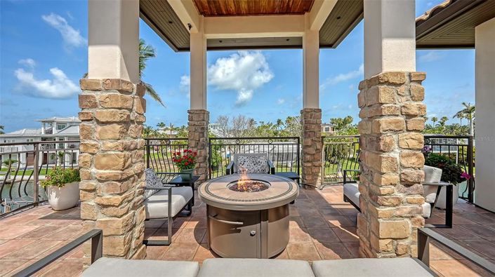 Image No.23-4 Bed Property for sale