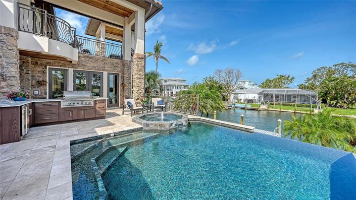 Image No.34-4 Bed Property for sale