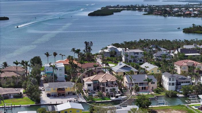 Image No.51-4 Bed Property for sale