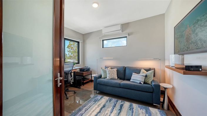 Image No.53-4 Bed Property for sale