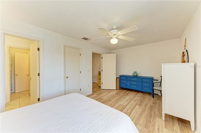 Image No.33-Propriété de 2 chambres à vendre à Sarasota