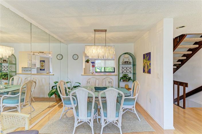 Image No.9-Propriété de 2 chambres à vendre à Sarasota