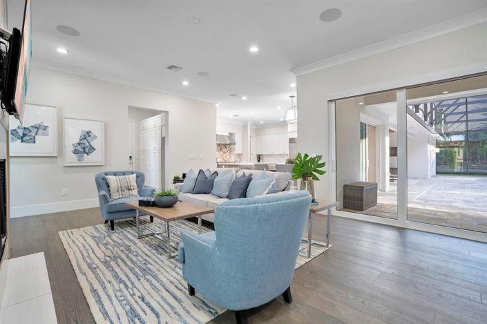 Image No.18-5 Bed Property for sale