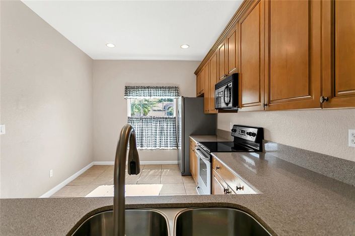 Image No.5-Propriété de 3 chambres à vendre à Kissimmee