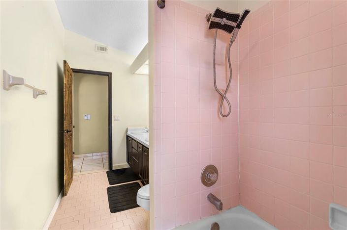 Image No.30-4 Bed Property for sale