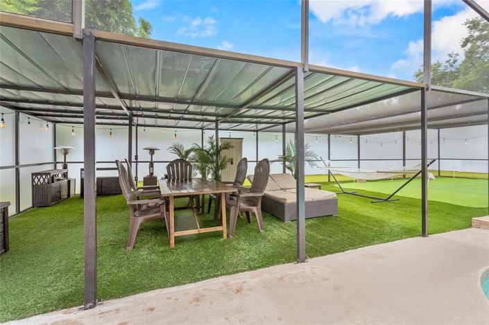 Image No.57-4 Bed Property for sale