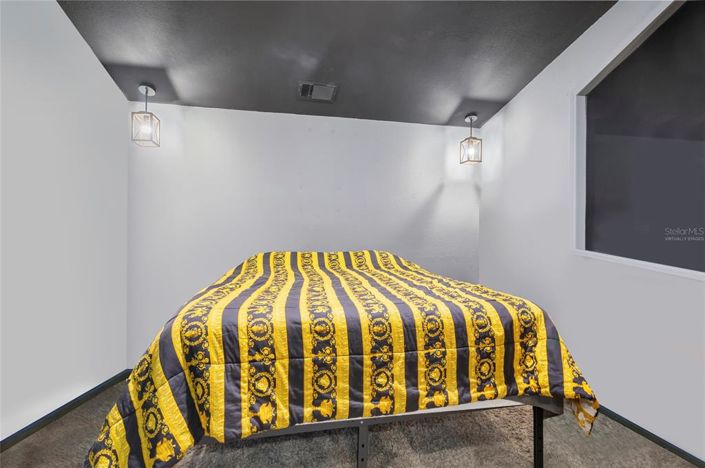 Image No.7-4 Bed Property for sale