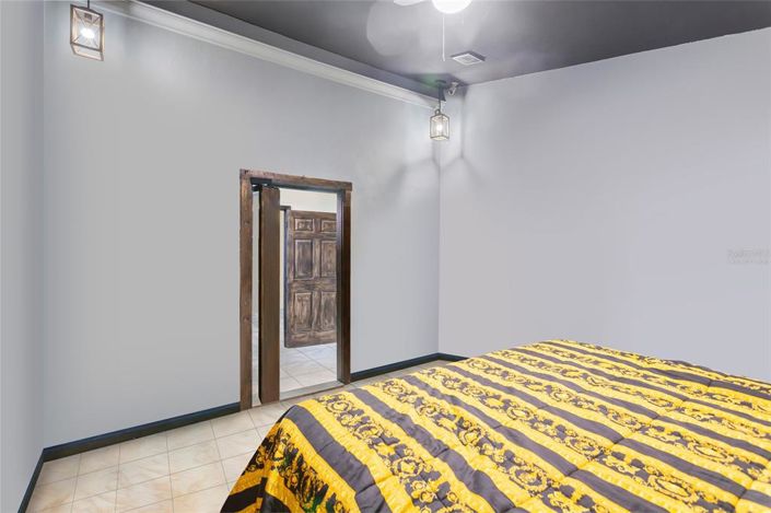 Image No.8-4 Bed Property for sale