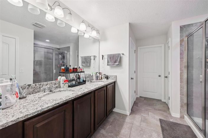 Image No.18-Propriété de 3 chambres à vendre à Clermont