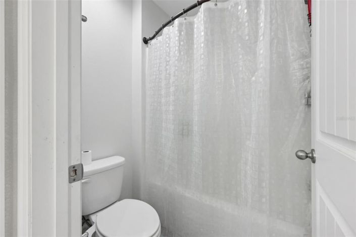 Image No.23-Propriété de 3 chambres à vendre à Clermont