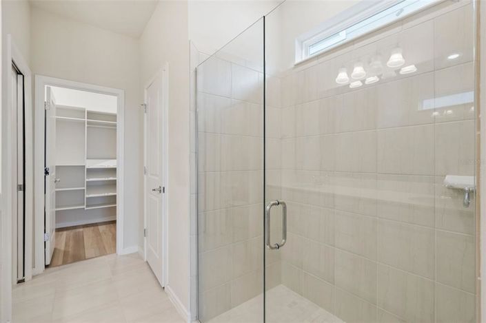 Image No.17-Propriété de 5 chambres à vendre à Clermont