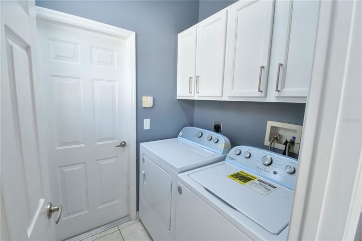 Image No.19-5 Bed Property for sale