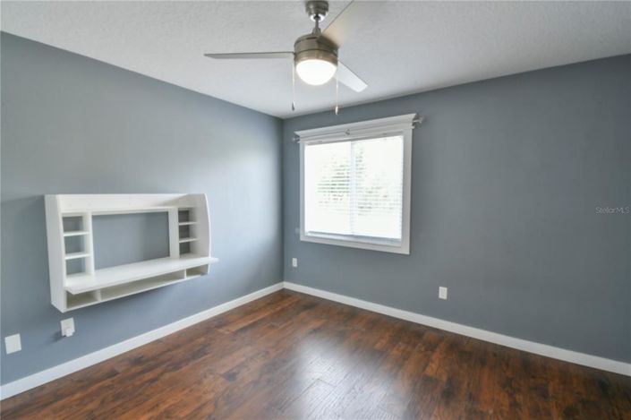 Image No.32-5 Bed Property for sale