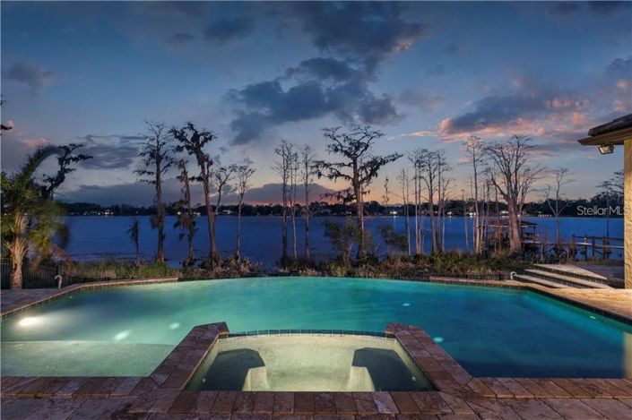 Image No.3-5 Bed Property for sale