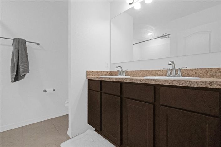 Image No.9-Propriété de 4 chambres à vendre à Kissimmee