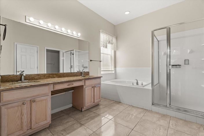 Image No.11-Propriété de 4 chambres à vendre à Kissimmee