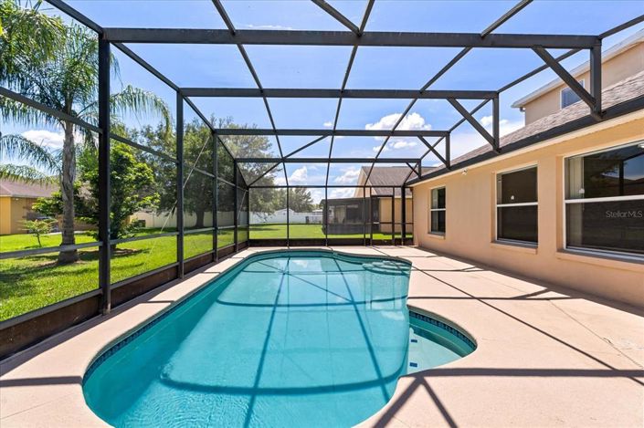 Image No.17-Propriété de 4 chambres à vendre à Kissimmee