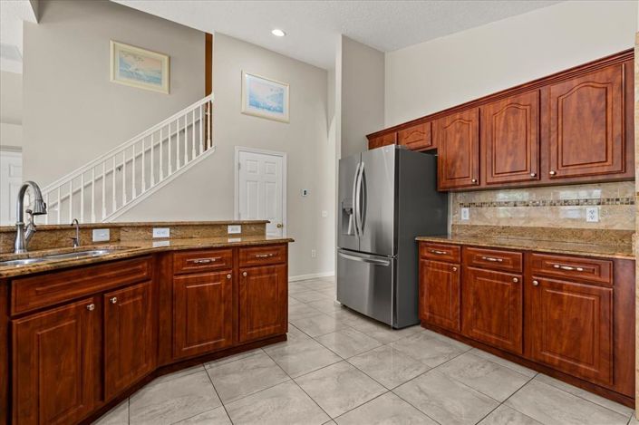 Image No.4-Propriété de 4 chambres à vendre à Kissimmee