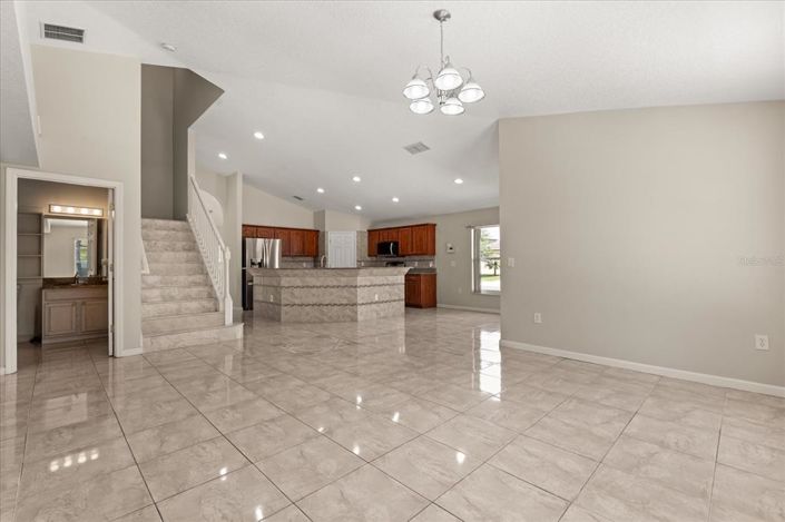 Image No.5-Propriété de 4 chambres à vendre à Kissimmee