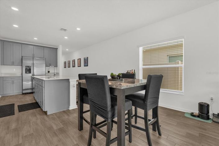 Image No.11-3 Bed Property for sale