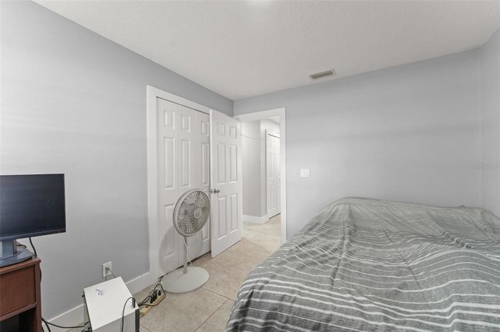 Image No.19-3 Bed Property for sale