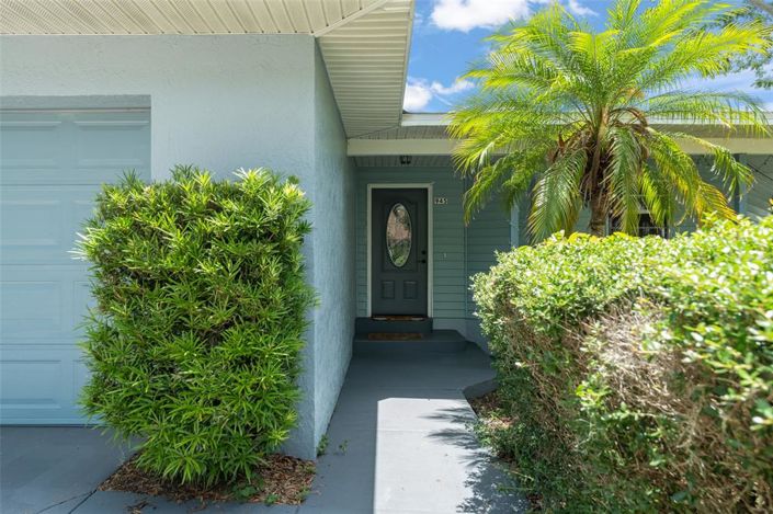 Image No.2-3 Bed Property for sale