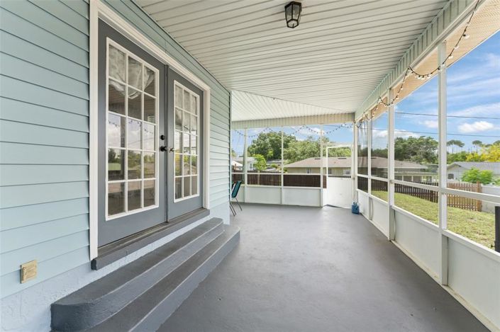 Image No.28-3 Bed Property for sale