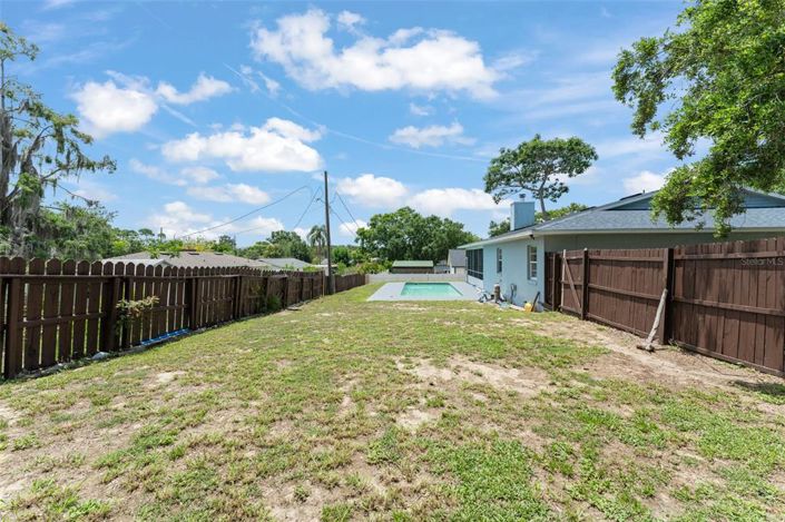 Image No.33-3 Bed Property for sale