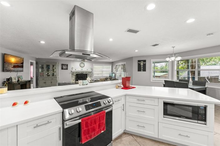 Image No.7-3 Bed Property for sale