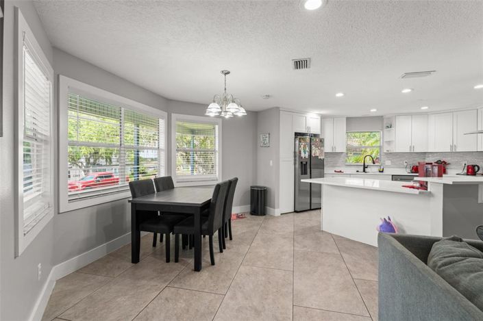 Image No.9-3 Bed Property for sale