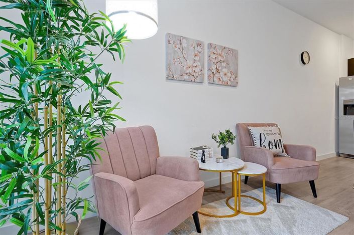 Image No.11-3 Bed Townhouse for sale