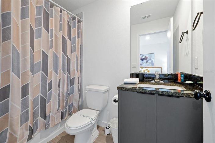 Image No.34-3 Bed Townhouse for sale