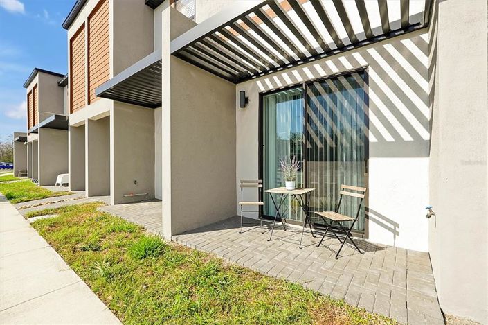 Image No.44-3 Bed Townhouse for sale