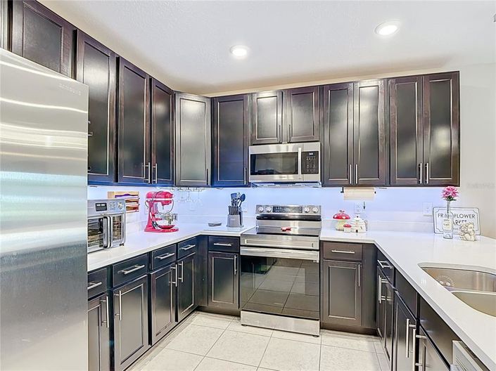 Image No.4-3 Bed Townhouse for sale