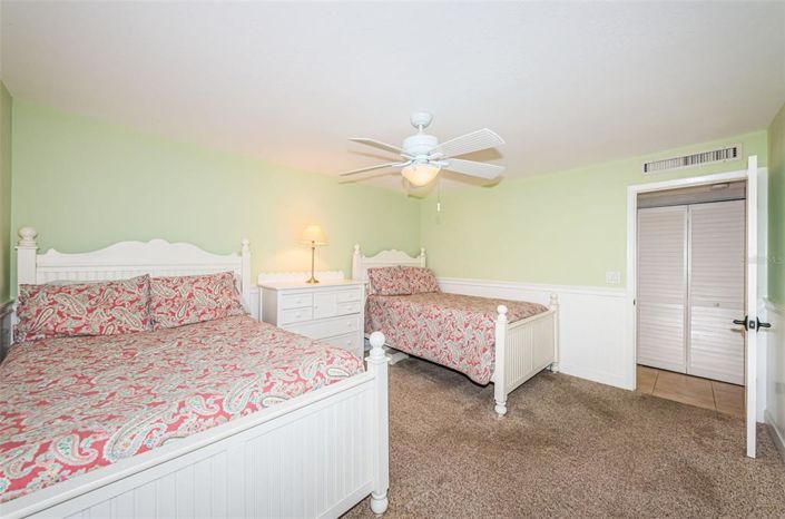 Image No.24-2 Bed Property for sale