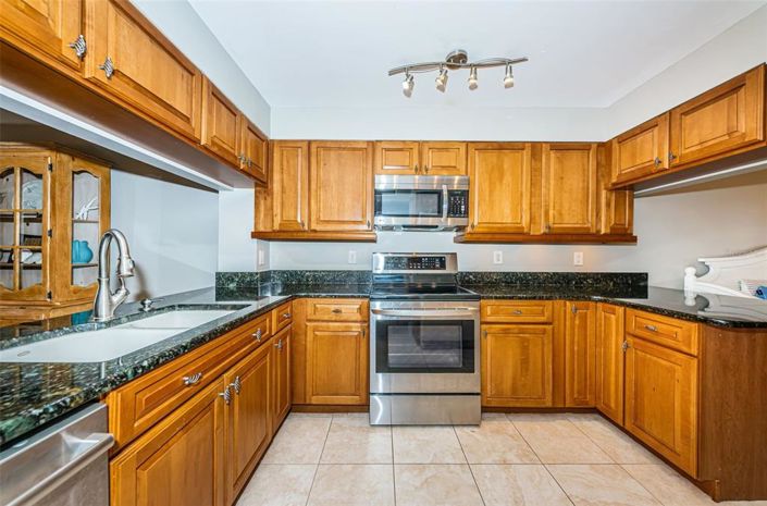 Image No.7-2 Bed Property for sale