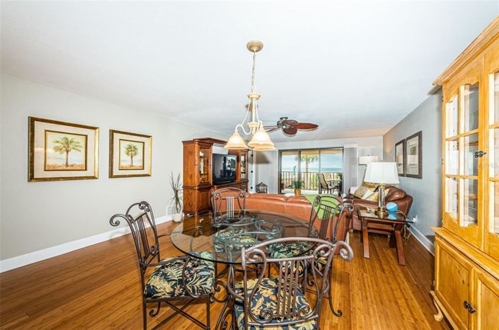 Image No.9-2 Bed Property for sale