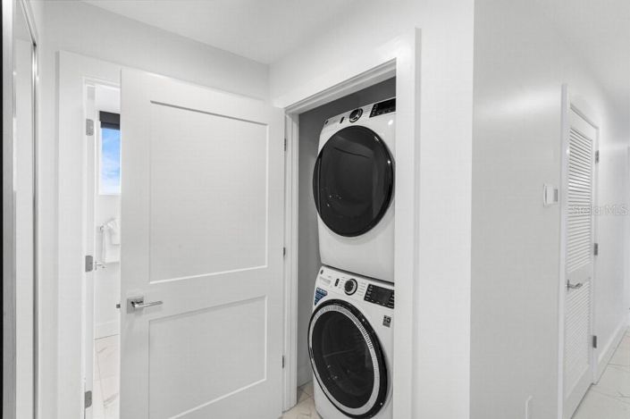 Image No.28-2 Bed Property for sale