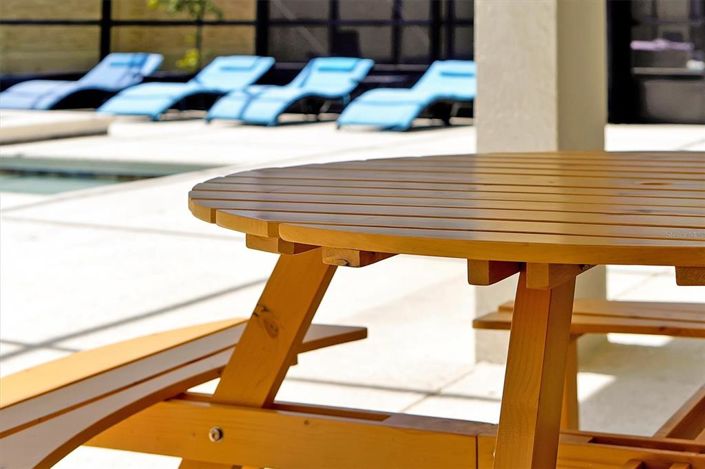 Image No.23-15 Bed Property for sale