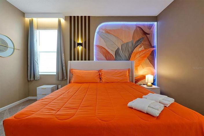 Image No.28-15 Bed Property for sale