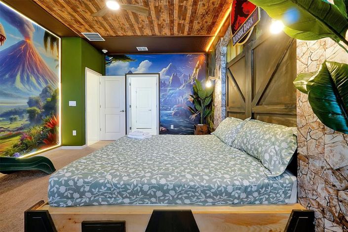 Image No.45-15 Bed Property for sale