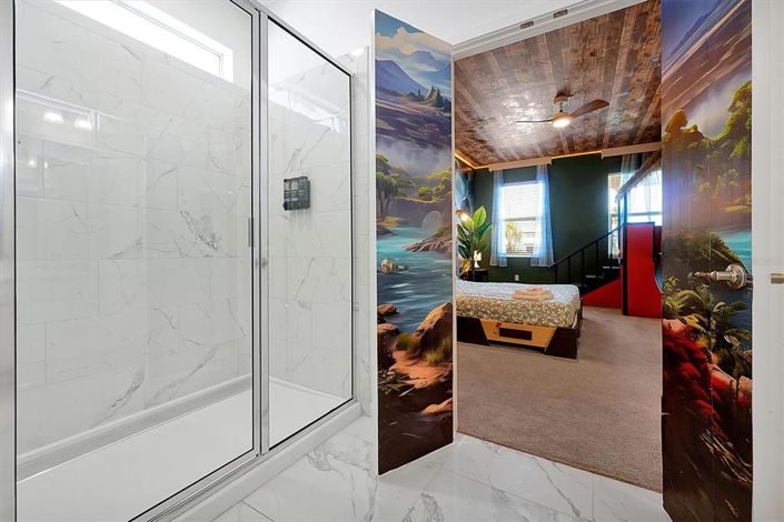 Image No.48-15 Bed Property for sale