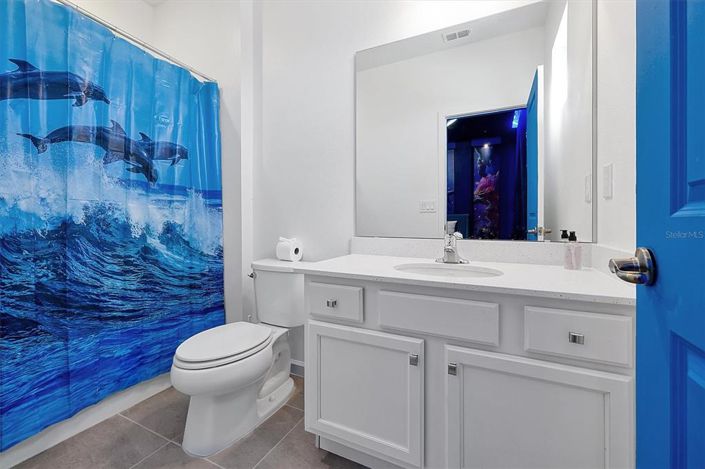 Image No.64-15 Bed Property for sale