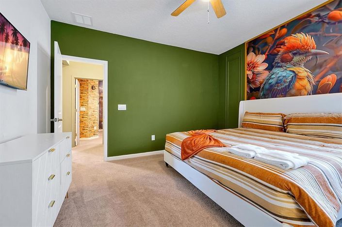 Image No.69-15 Bed Property for sale